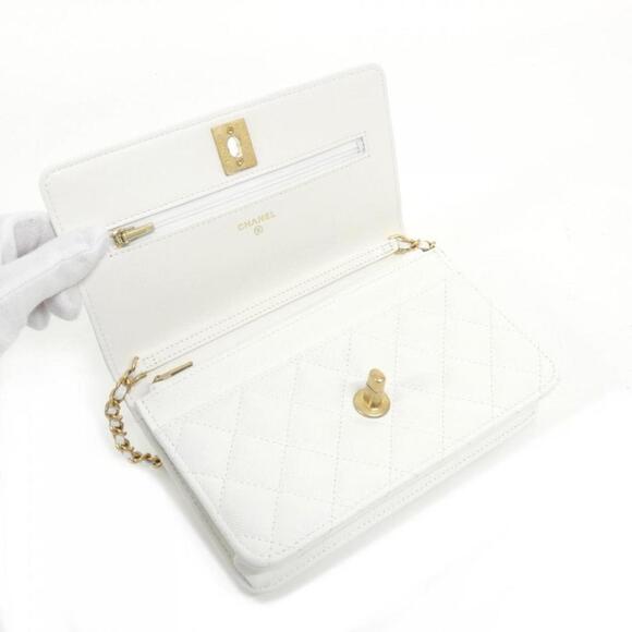 CHANEL White Wallet - Picture 8 of 10